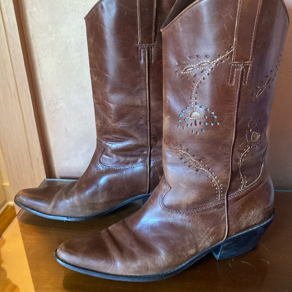 Naturalizer, cowboy western